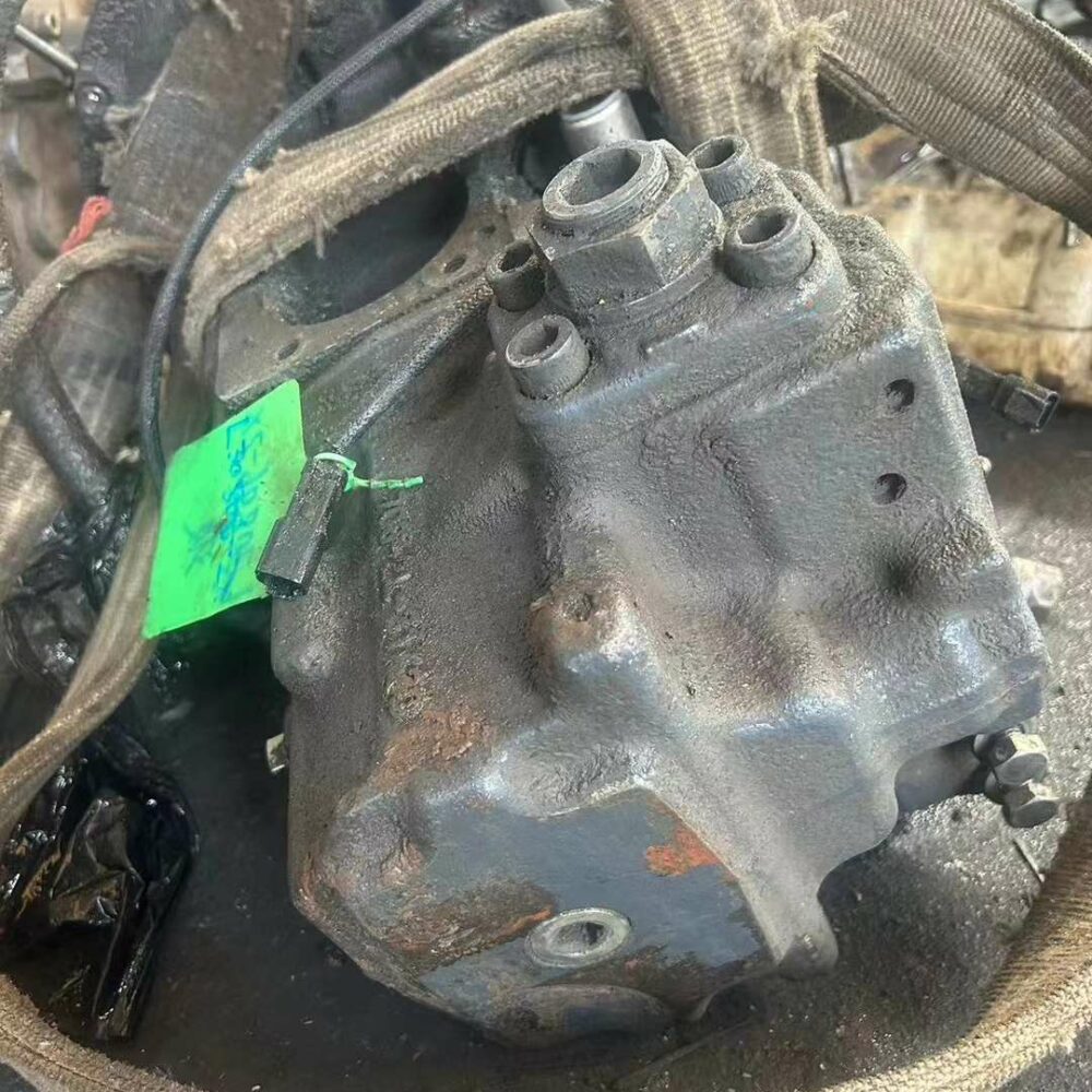 Главный гидравлический насос Komatsu PC200-8 708-2L-00490 708-2L-00500 708-2L-00501 (1) Главный гидравлический насос Komatsu PC200-8 708-2L-00490 708-2L-00500 708-2L-00501